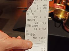 -何师烧烤Pro ·江湖川菜·小龙虾·精酿啤酒(太古里旗舰店)