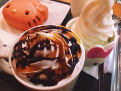 iphone_upload_pic-Hello Kitty Cafe(弘大店)
