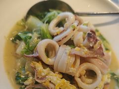笔管鱼小白菜-开海·红岛海鲜虾水饺(石老人店)