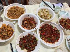 -笨罗卜浏阳菜馆(龙华鹏润达店)