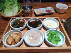 -小花花炭火烤肉·十五年延吉风味(左家庄店)