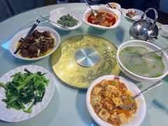 -瑞丰园庭院餐厅·白族传统家常菜