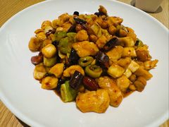 -渝信川菜 · 川味家常菜(财富购物中心店)