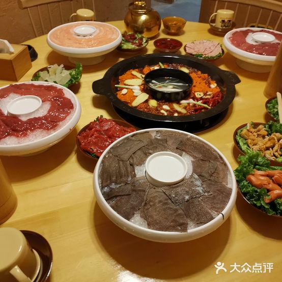 九宫格重庆老火锅·水八块(文献路店)