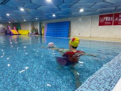 -子木乐园婴儿游泳馆(水晶港店)