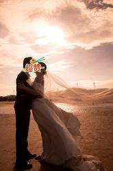点击看大图 -挪娅婚纱摄影皇家会所