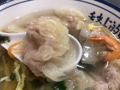 鲜肉馄饨-长人馄饨铺(解放街店)