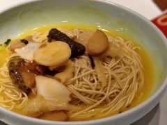 -裕兴记•蟹黄面馆(人民广场店)