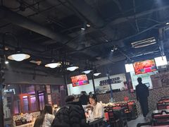 -马路牙子烧烤音乐酒馆(望京店)