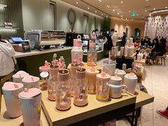 零售区-星巴克臻选(广州太古汇店)