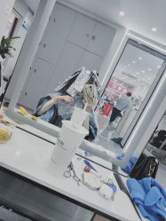 点击看大图 -娇点芭莎·烫染形象设计