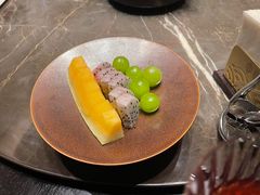-海派悦庭·海胆烧麦·新融合菜(凯德广场店)