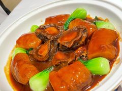 虾籽大乌参配五头鲜鲍鱼-Yan Ting 宴庭中餐厅(上海静安瑞吉酒店)