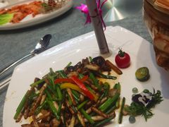 咸菜笋丝炒八爪鱼-汤记传菜(浦江店)