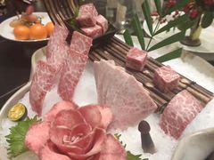 精选雪花肥牛-余欢领鲜火锅(新街口店)