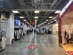 -上品折扣(回龙观店)