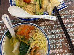 -长人馄饨铺(解放街店)