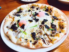 -JINNS锦时 steak&pizza(浸信会礼拜堂旧址店)