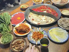 -萍姐火锅·公路夜市(武汉首店)