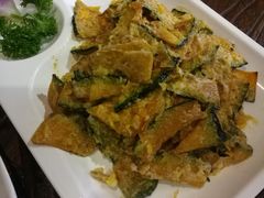 -朋友圈概念餐厅(象山万达广场店)