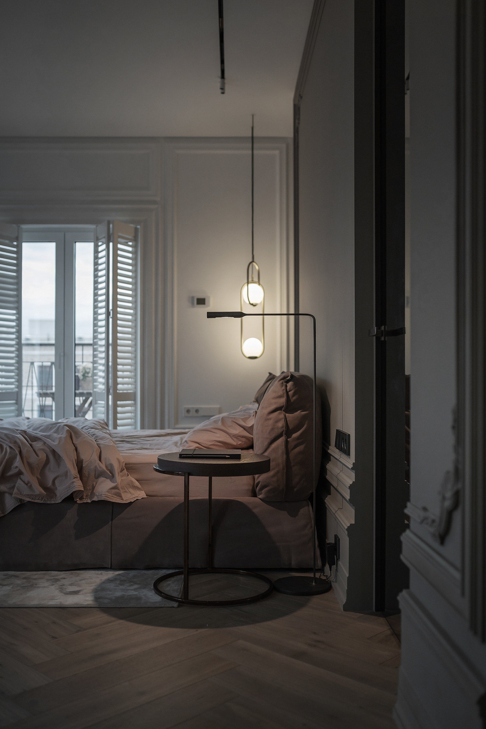 轻奢美式风卧室,邂逅优雅与舒适