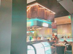 -阪尚皇·原切牛排·烤肉火锅自助(北京路店)