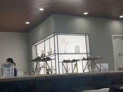 -上海宝宁宝马4S店