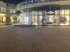 -王府井奥莱临潼小镇(临潼店)