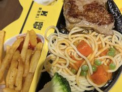 -豪客来牛排(空港华联店)