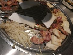 -韩聚屋韩国烤肉餐厅(新北万达店)