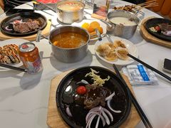 -享遇.锅姥姥牛排海鲜自助(小寨店)