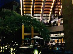 -三亚湾海居铂尔曼度假酒店