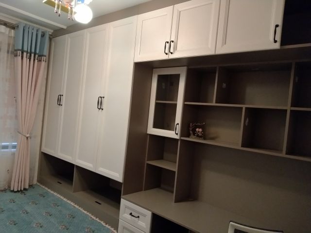 绿天使全屋定制黎氏阁家装建材馆店