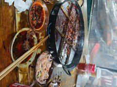 -正南齊北重庆老火锅(光华村直营店)
