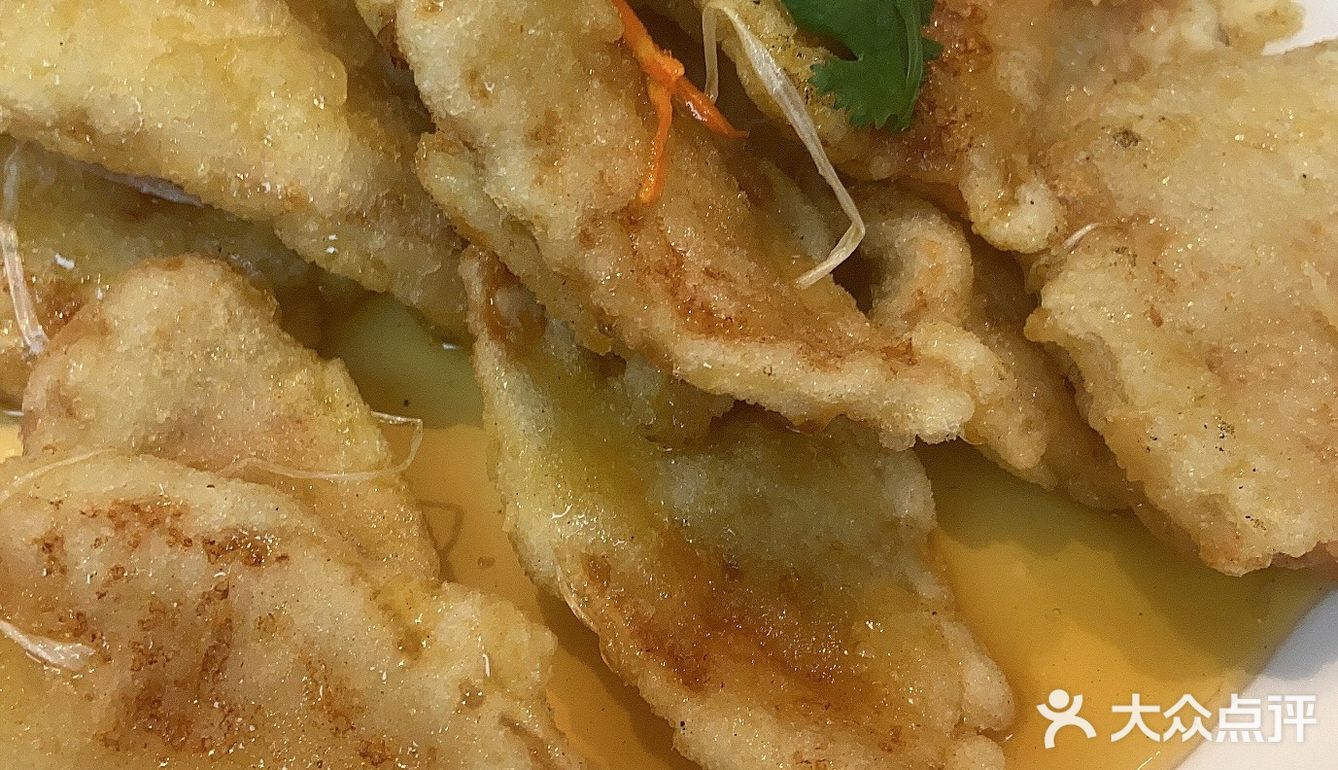 锅贴里面有三只小可爱[调皮]