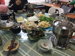 -天天向上素食餐厅(五台山店)