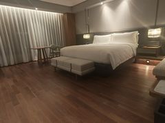 -上海虹桥祥源希尔顿酒店