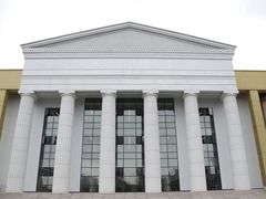 -浙江越秀外国语学院