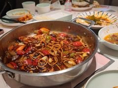 -黄记煌三汁焖锅(新佳丽江汉路店)