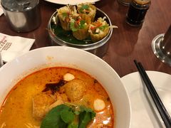 -小槟城美食馆
