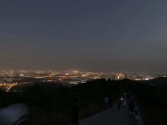 -鬼笑石后山停车场