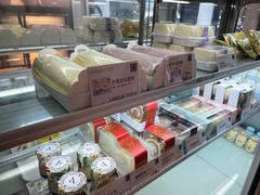 -顶东面包花园·生日蛋糕(香榭丽店)