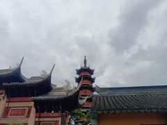 -龙华寺