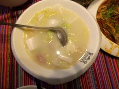 -香巴拉云南餐厅(华莱坞店)