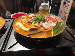 招牌臭臭锅-8锅臭臭锅·正宗台湾小火锅(中心五路店)