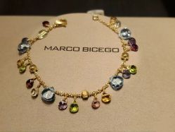 -周生生Chow Sang Sang(先天下店)