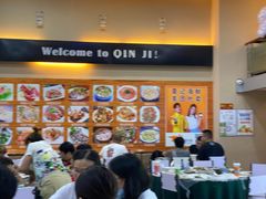 -覃记海鲜美食餐厅