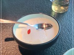 -蝴蝶里·粤菜·点心(滨江龙湖店)