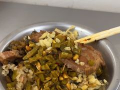 -梁阿婆廿年老牌扣肉糯米饭