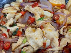 -湖南人家湘菜馆(镇江路店)